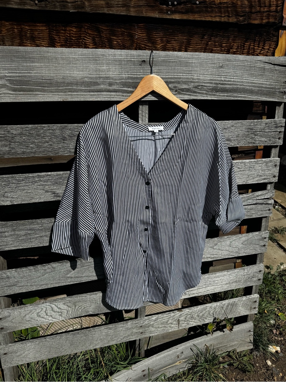 VETTA Black & White Striped Button-Down Blouse